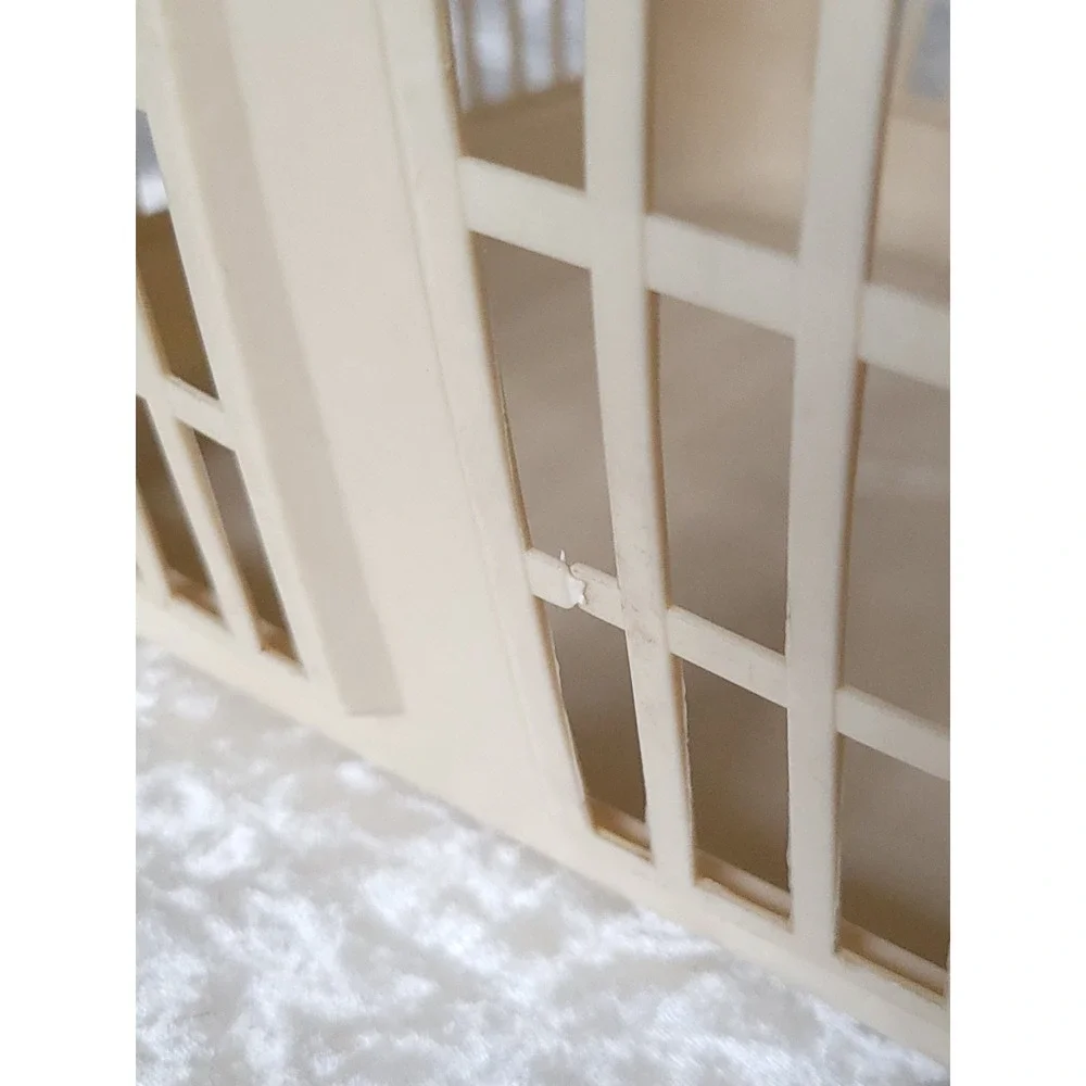 Vtg Rubbermaid 2985 12 Laundry Basket Beige Almond Plastic Rectangular Storage